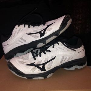 🏐Women’s Mizuno Volleyball shoes